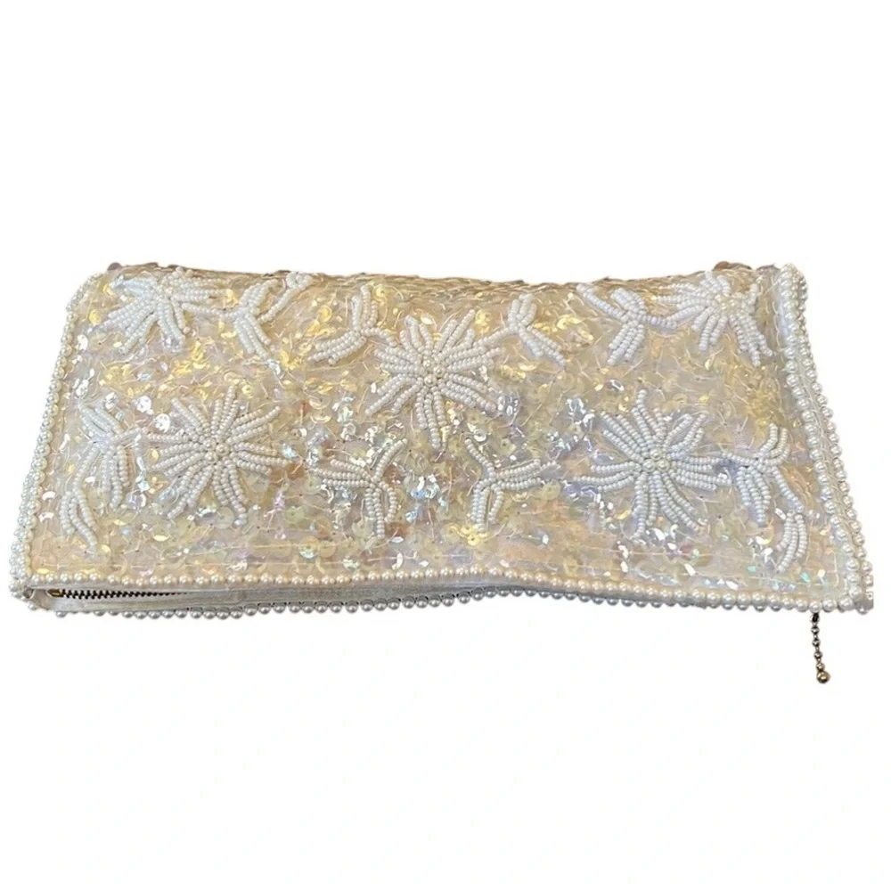 La Regale White w/Sequins & Beaded floral detail Clutch zip closure 8.5”Wx4.2”H
